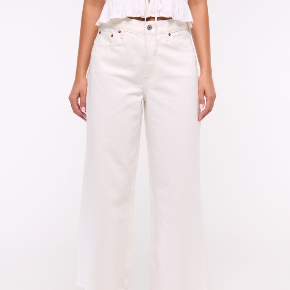 JBD High Rise Cropped Wide Leg Jean - White - 28"